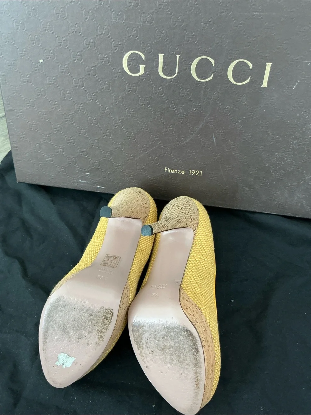 Gucci Woven Pump